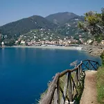 Вилла In Near Forest & Sea