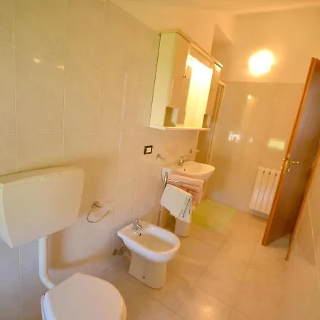 Vakantiehuis Spacious Surrounded By Nature